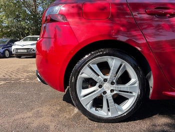 Used Peugeot 308 2018 for sale - 79639638: Photo