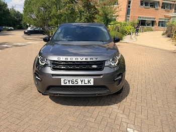 Used Land Rover Discovery Sport 2015 for sale - 79558605: Photo