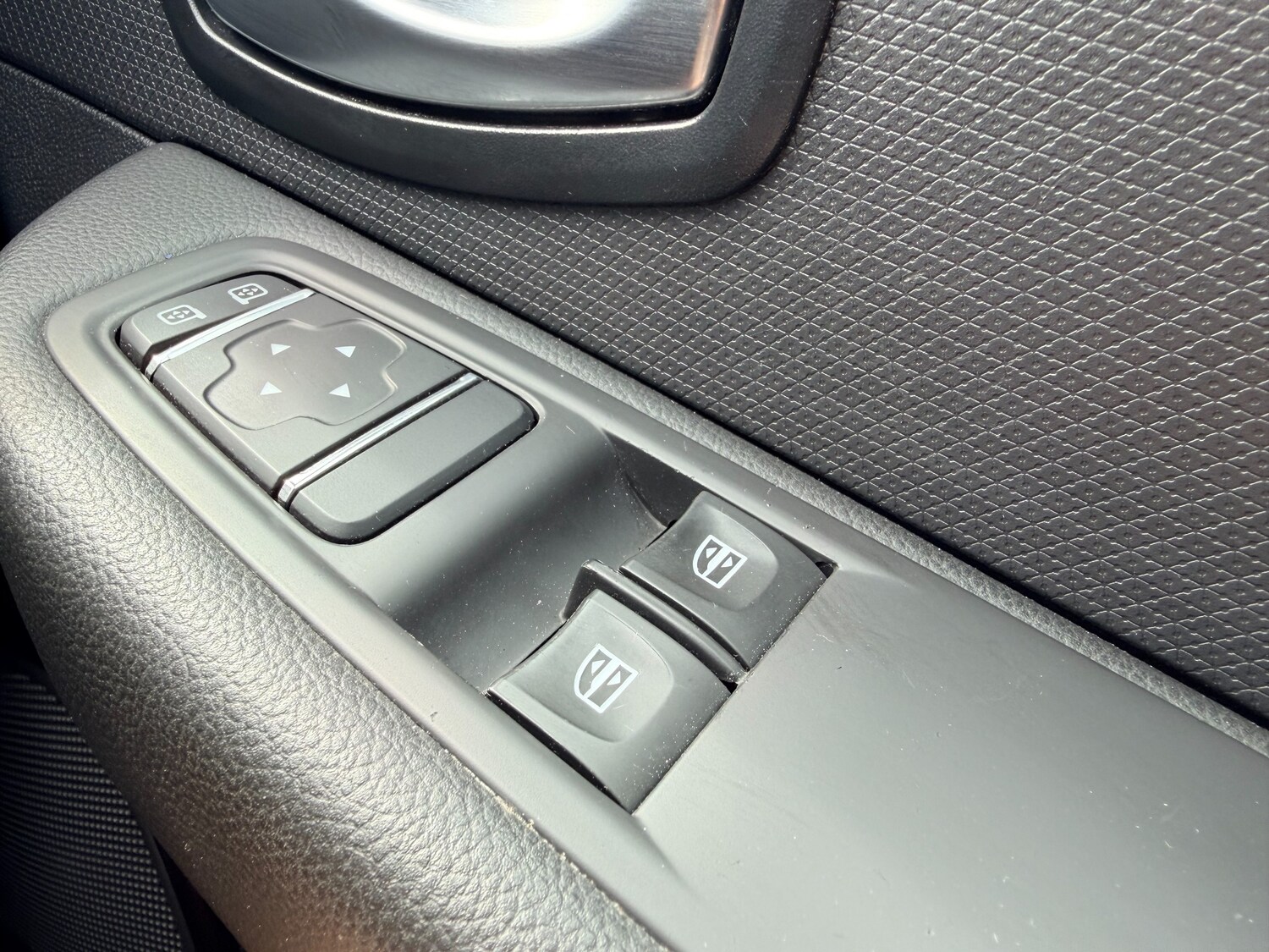 Used Renault Clio for sale - 78182596: Photo 16