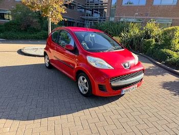 Used Peugeot 107 2010 for sale - 79872426: Photo