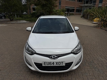 Used Hyundai i20 2014 for sale - 79277250: Photo