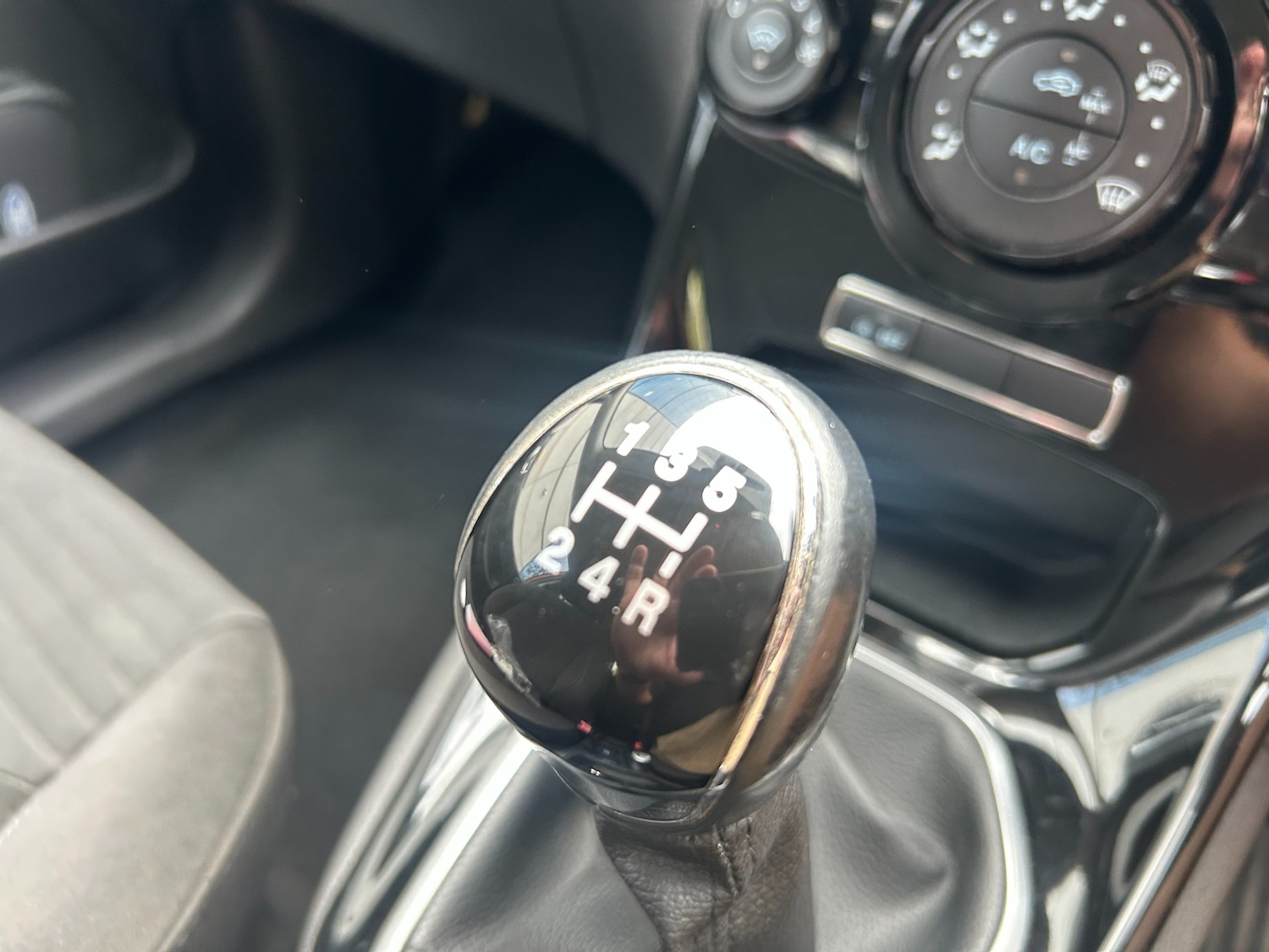 Used Ford Fiesta 2015 for sale - 77124289: Photo 19