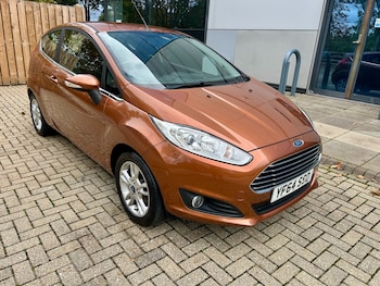 Used Ford Fiesta 2015 for sale - 77124289: Photo