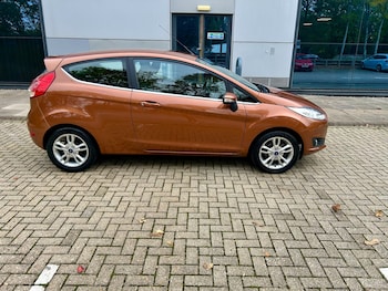 Used Ford Fiesta 2015 for sale - 77124289: Photo