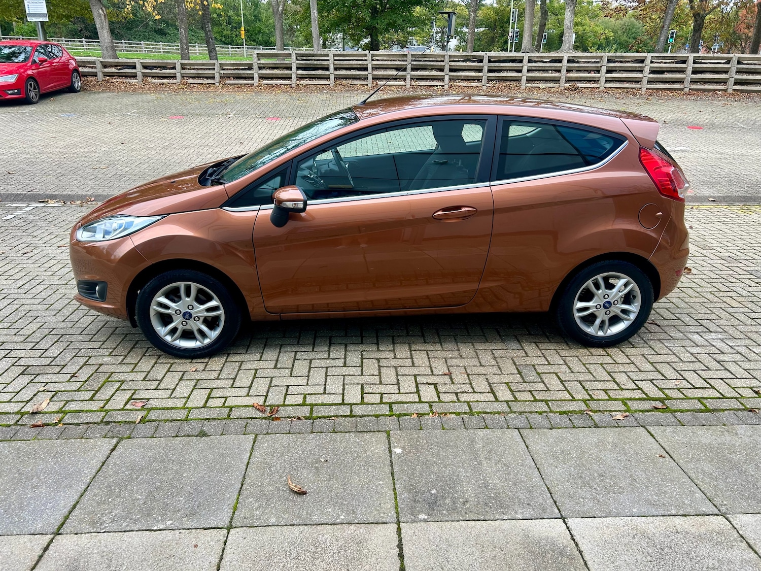 Used Ford Fiesta 2015 for sale - 77124289: Photo 8
