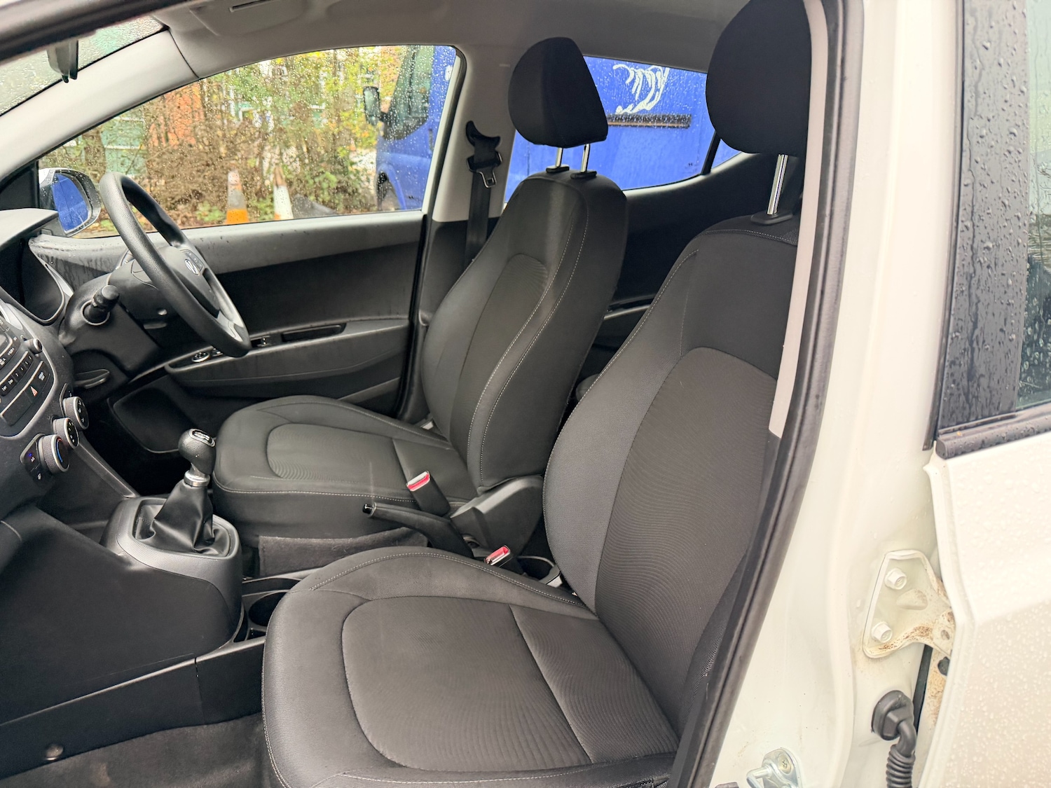 Used Hyundai i10 2017 for sale - 77124290: Photo 20