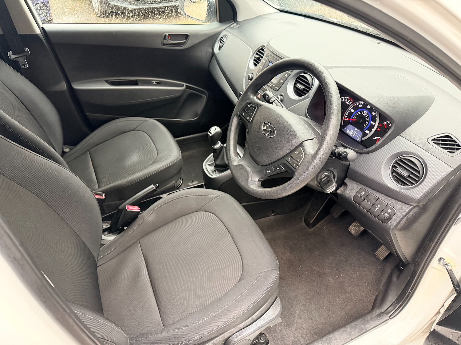 Used Hyundai i10 2017 for sale - 77124290: Photo 22