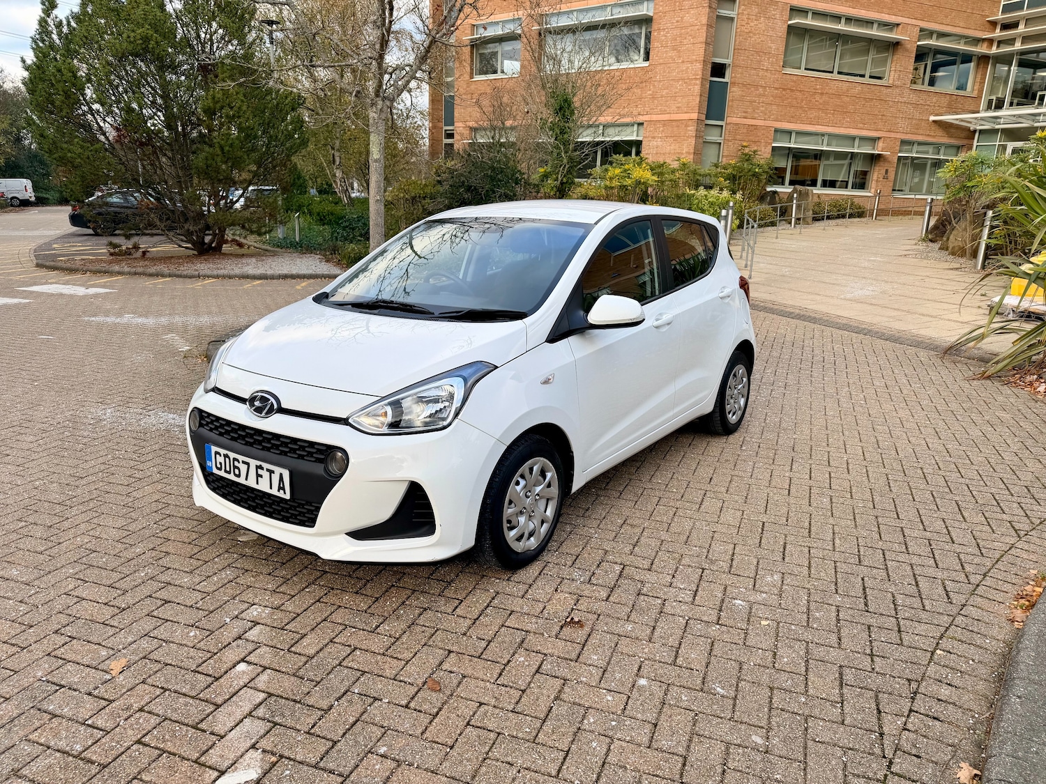 Used Hyundai i10 2017 for sale - 77124290: Photo 9