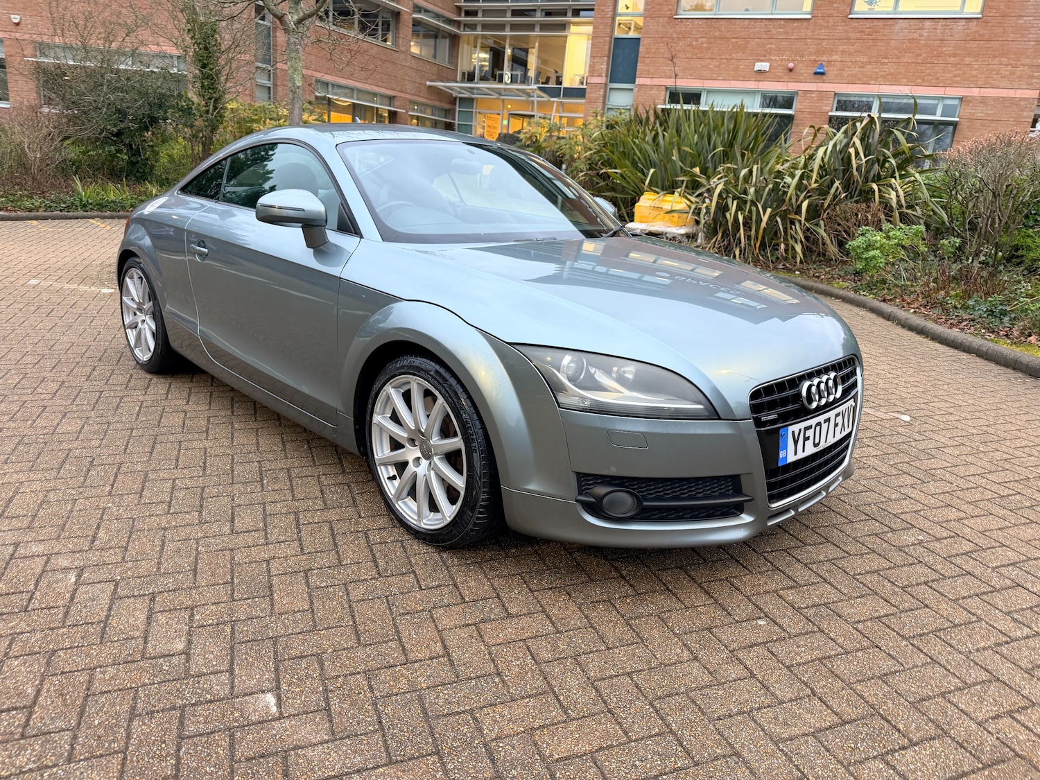 Used Audi TT 2007 for sale - 77855844: Photo 2
