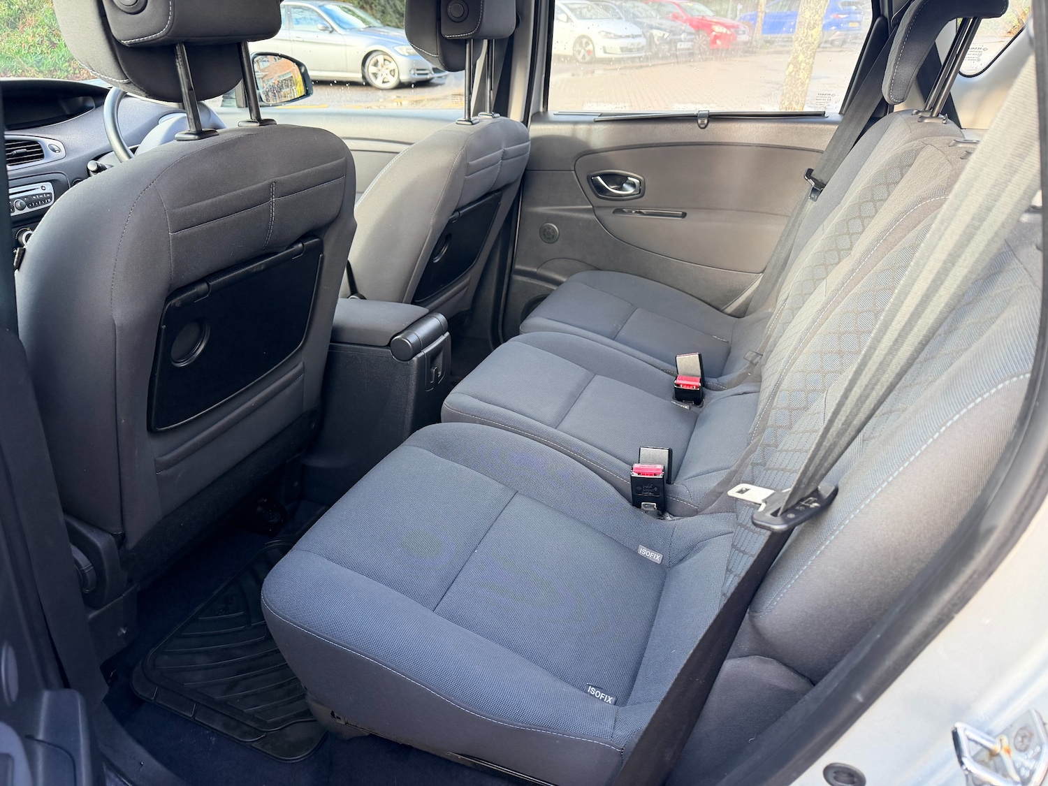 Used Renault Scenic 2010 for sale - 77226135: Photo 14