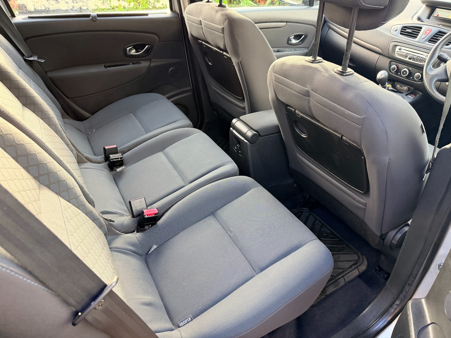 Used Renault Scenic 2010 for sale - 77226135: Photo 17