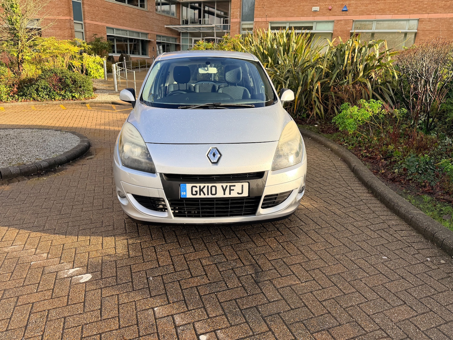 Used Renault Scenic 2010 for sale - 77226135: Photo 3