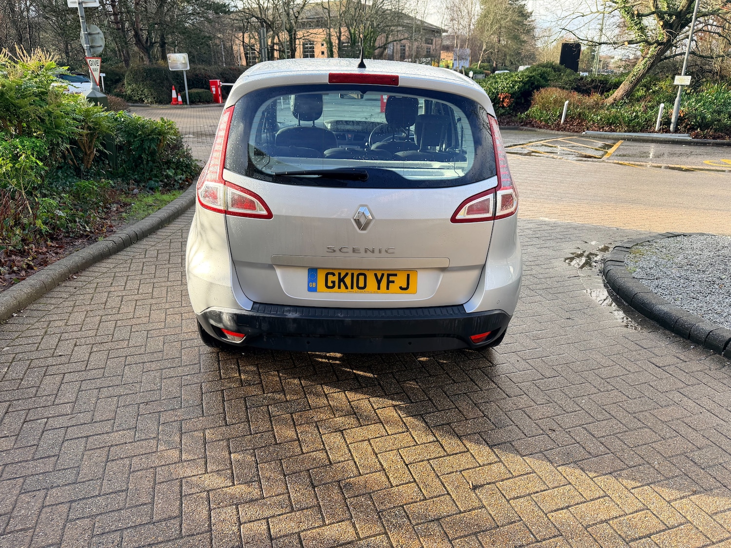 Used Renault Scenic 2010 for sale - 77226135: Photo 6