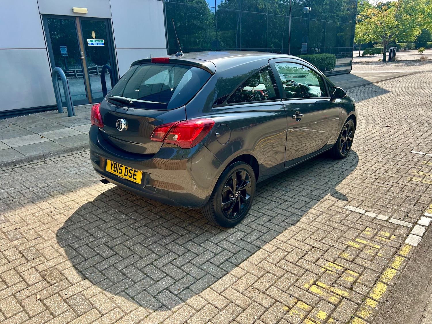 Used Vauxhall Corsa 2015 for sale - 77158063: Photo 5