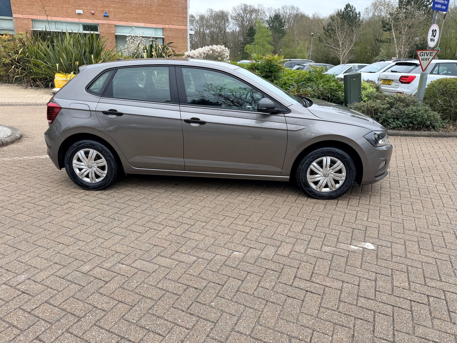 Used Volkswagen Polo 2018 for sale - 78173068: Photo 6