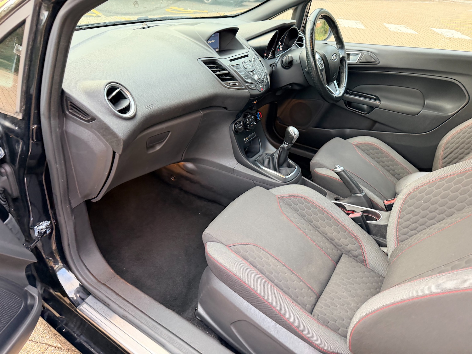 Used Ford Fiesta 2017 for sale - 77124298: Photo 18