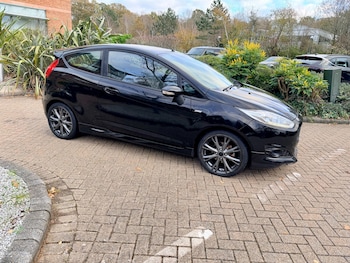 Used Ford Fiesta 2017 for sale - 77124298: Photo
