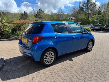 Used Toyota Yaris 2016 for sale - 78049892: Photo