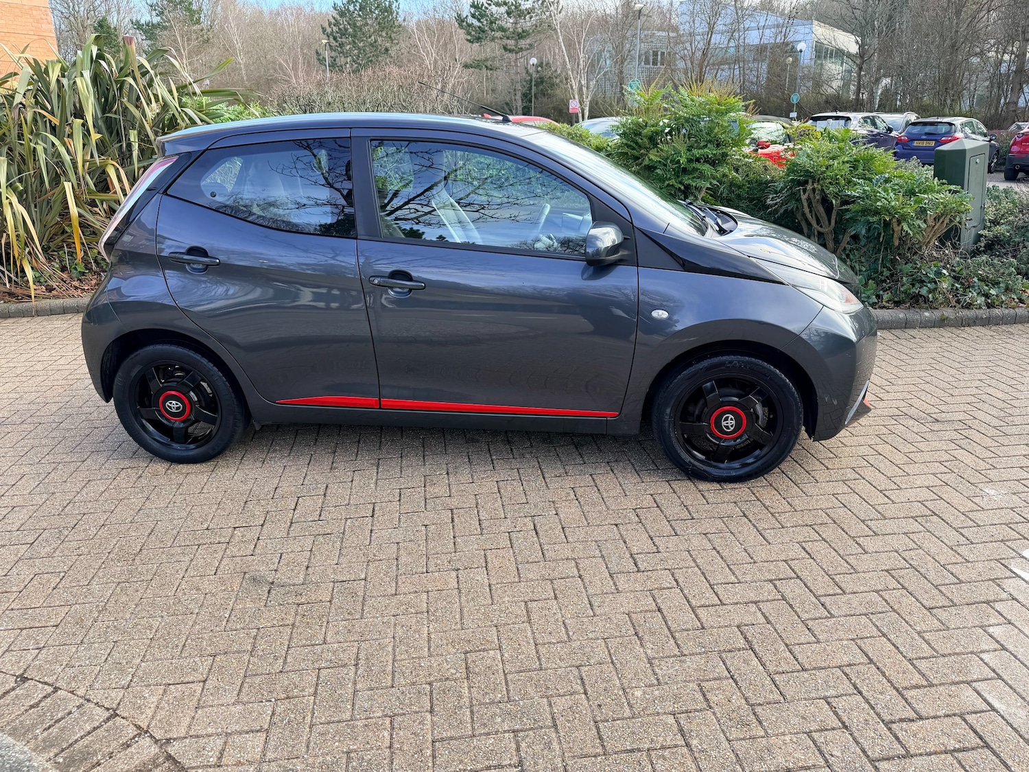 Used Toyota AYGO 2015 for sale - 77269415: Photo 5