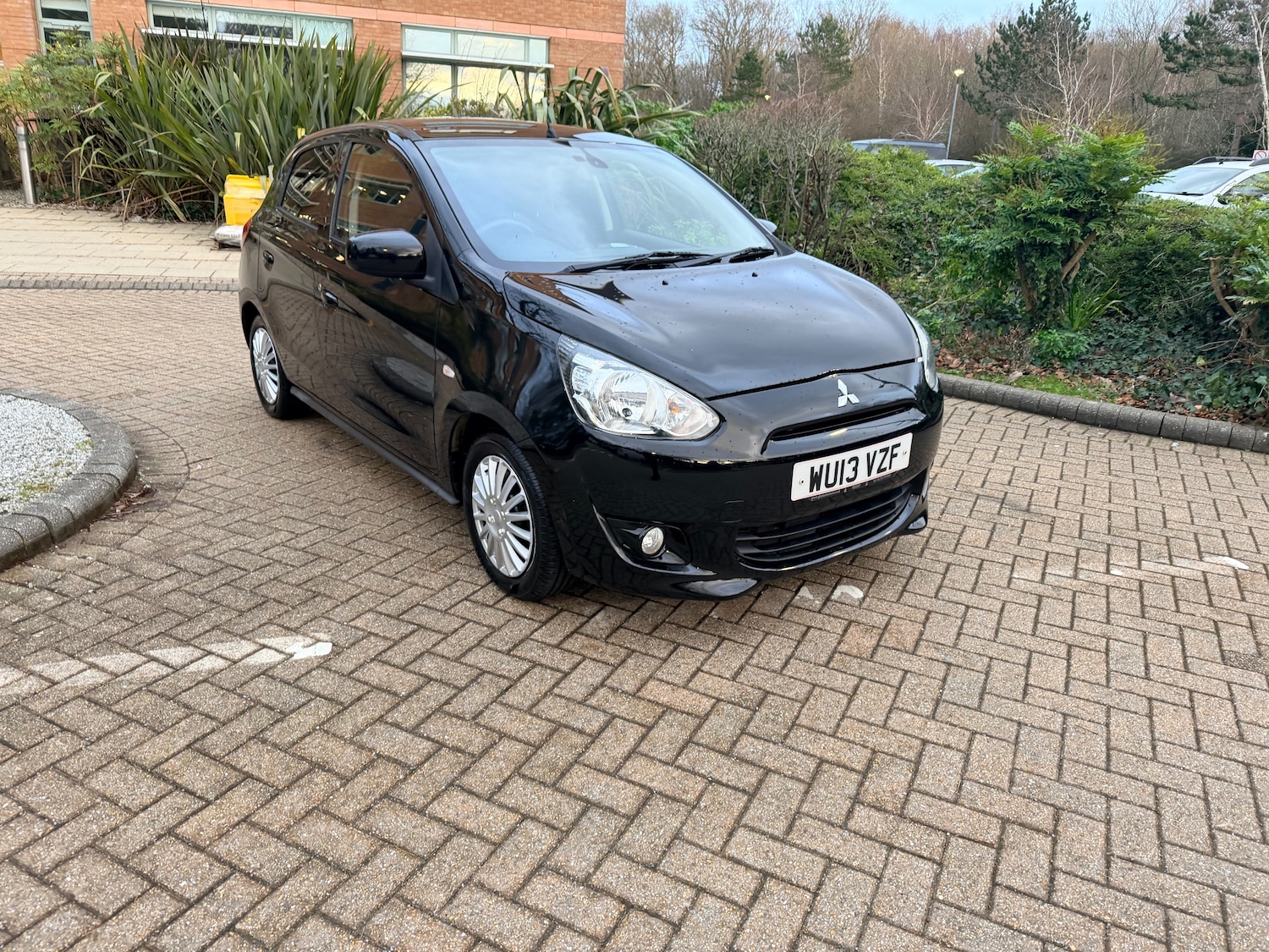 Used Mitsubishi Mirage 2013 for sale - 77158060: Photo 2