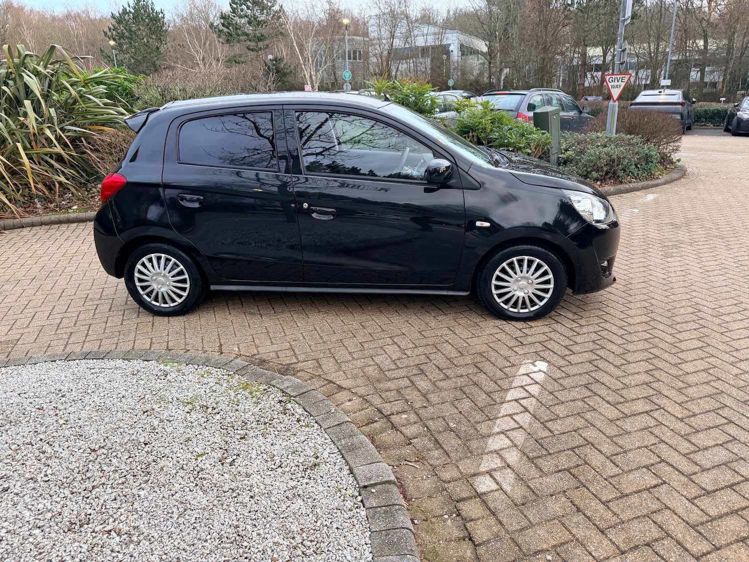 Used Mitsubishi Mirage 2013 for sale - 77158060: Photo 5