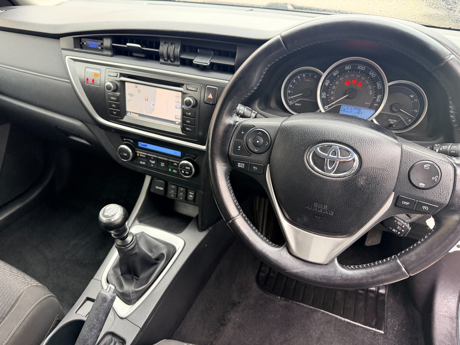 Used Toyota Auris 2015 for sale - 77570905: Photo 15