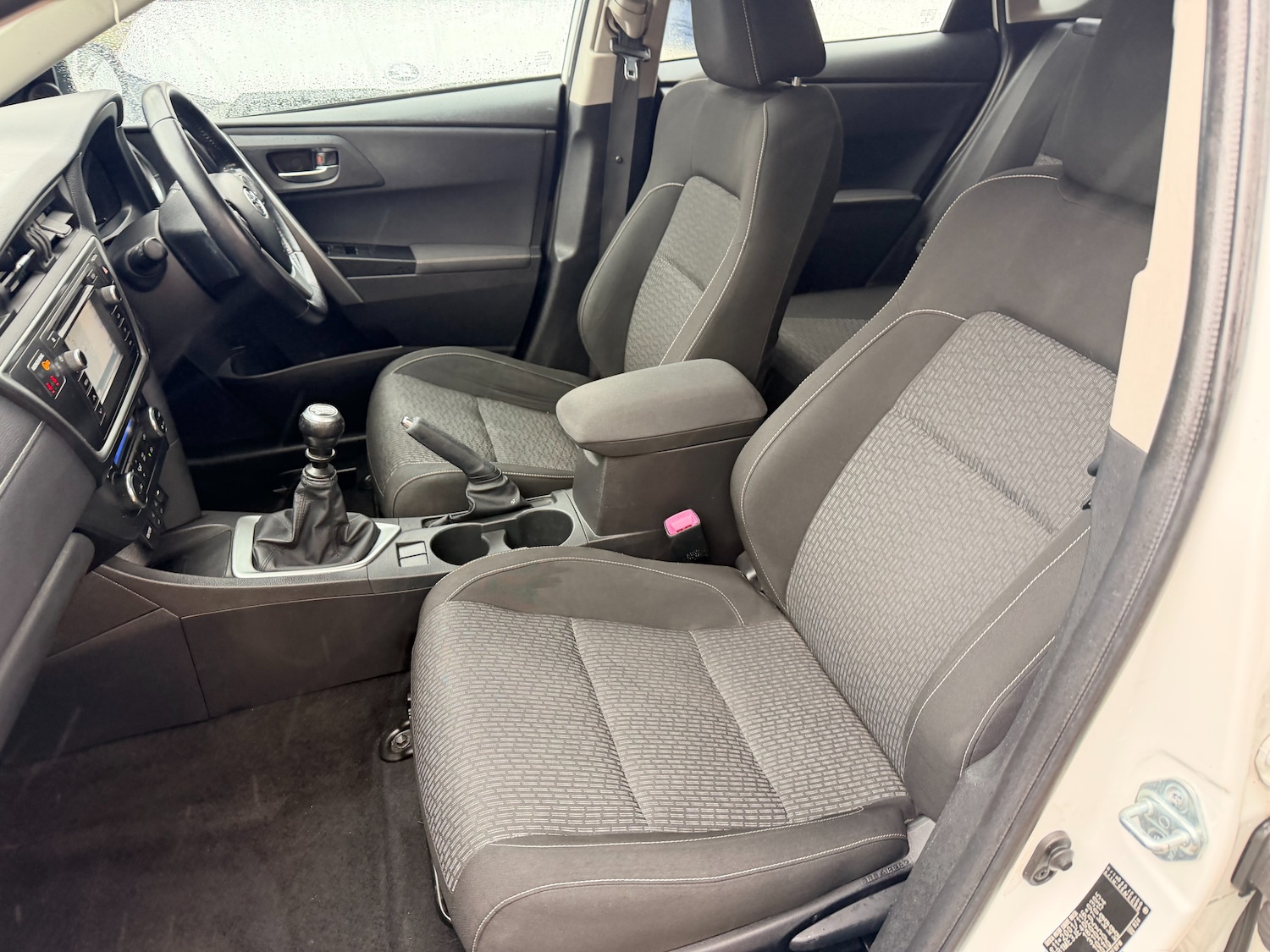 Used Toyota Auris 2015 for sale - 77570905: Photo 23