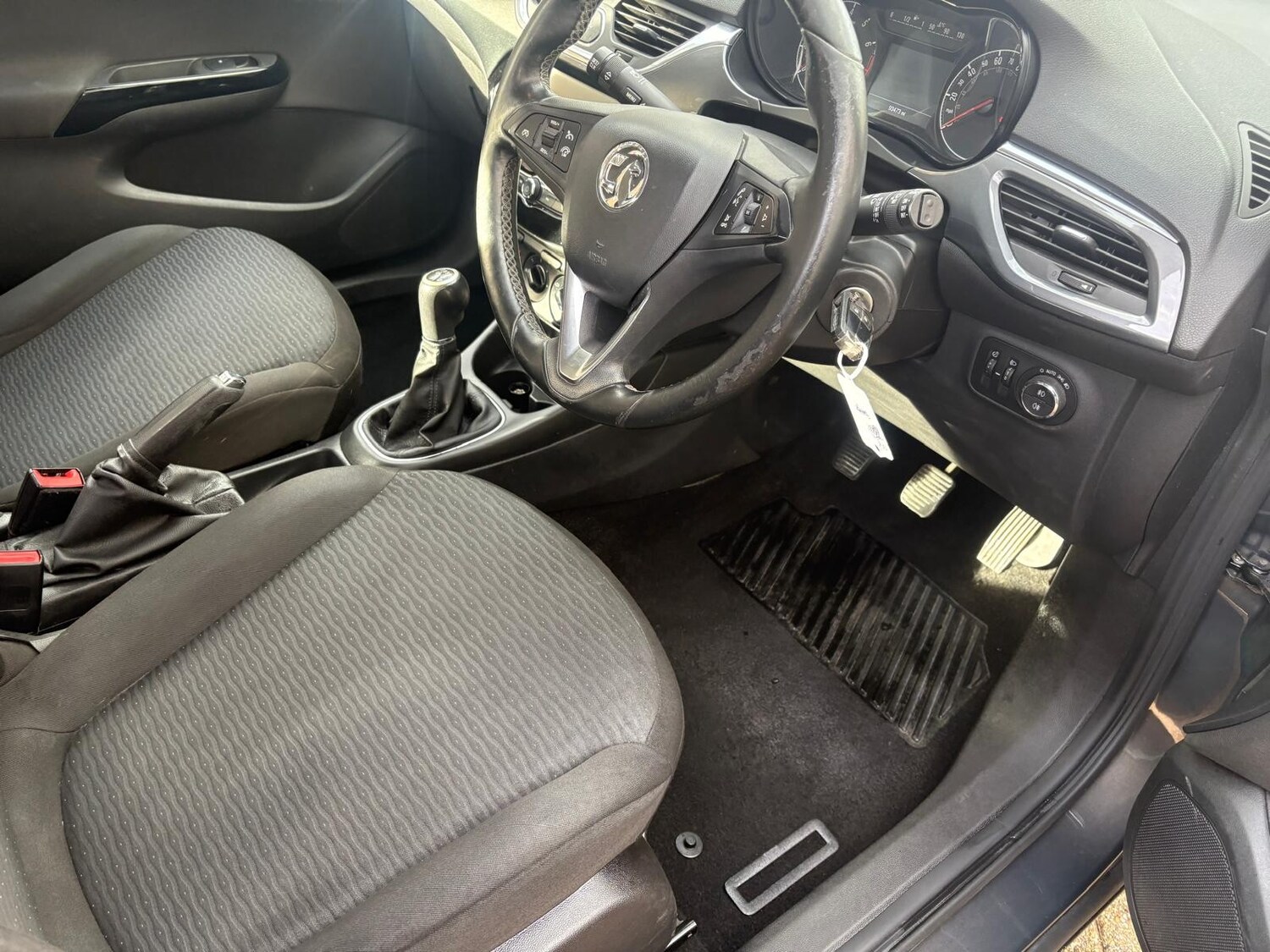 Used Vauxhall Corsa 2016 for sale - 77539934: Photo 14