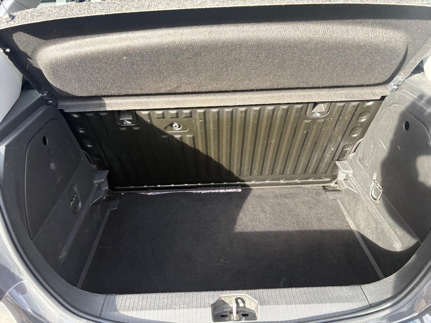 Used Vauxhall Corsa 2016 for sale - 77539934: Photo 19