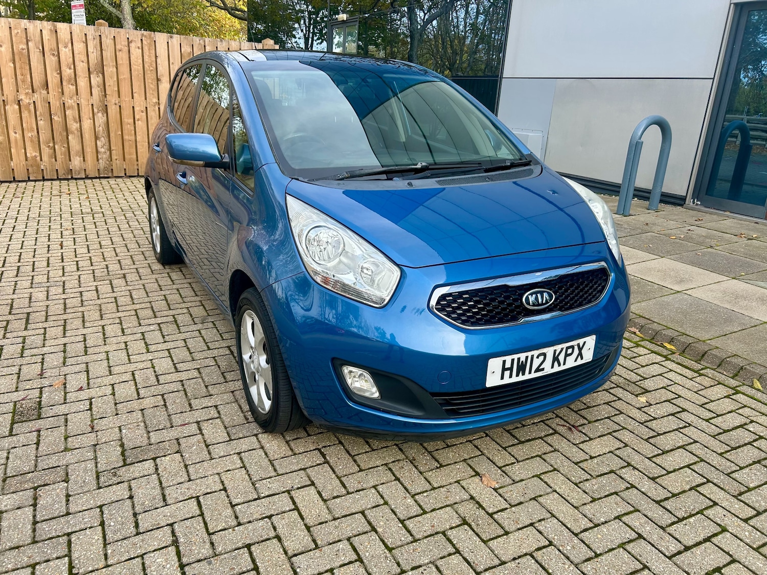 Used Kia Venga 2012 for sale - 77124311: Photo 2