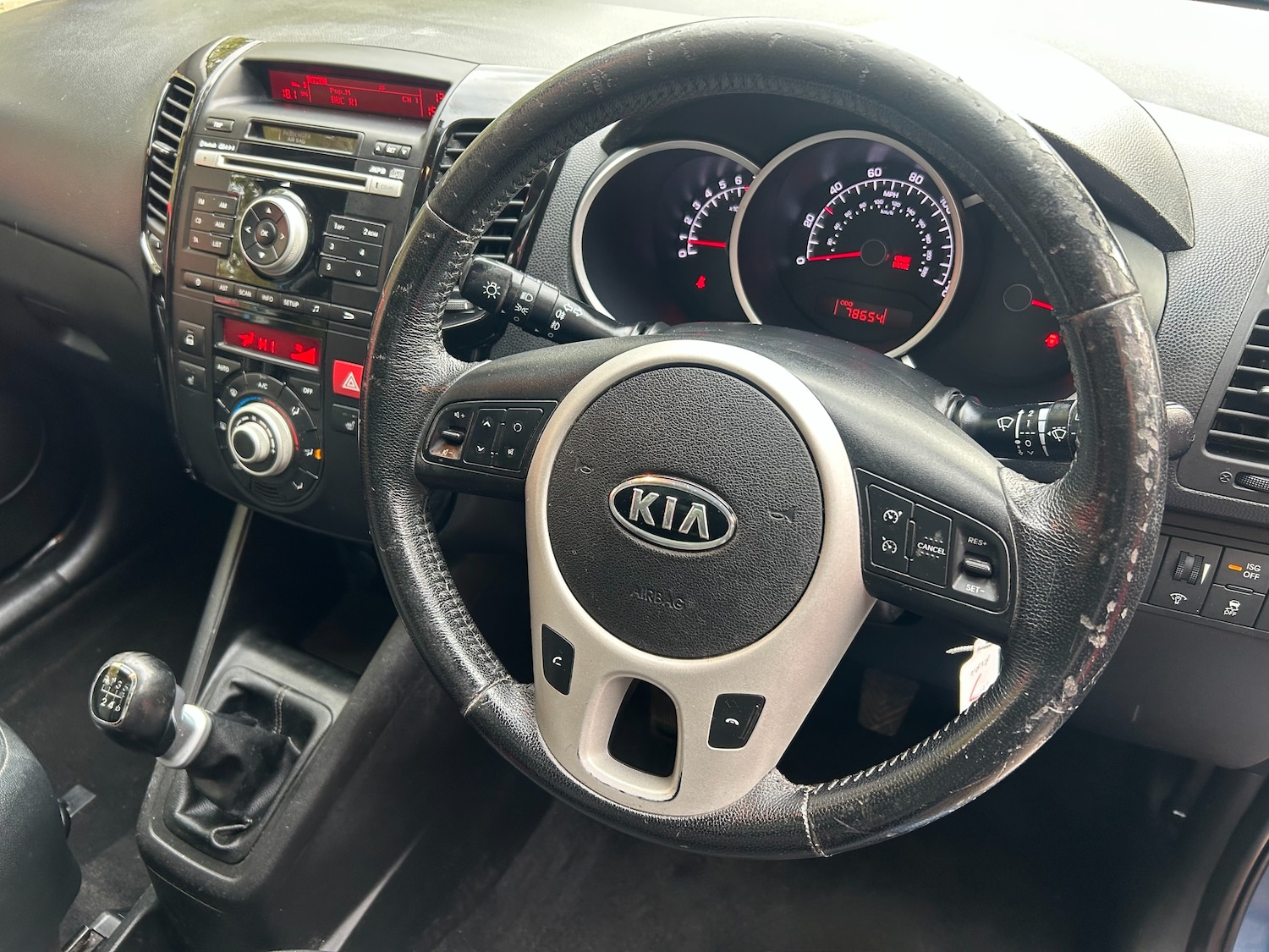 Used Kia Venga 2012 for sale - 77124311: Photo 21