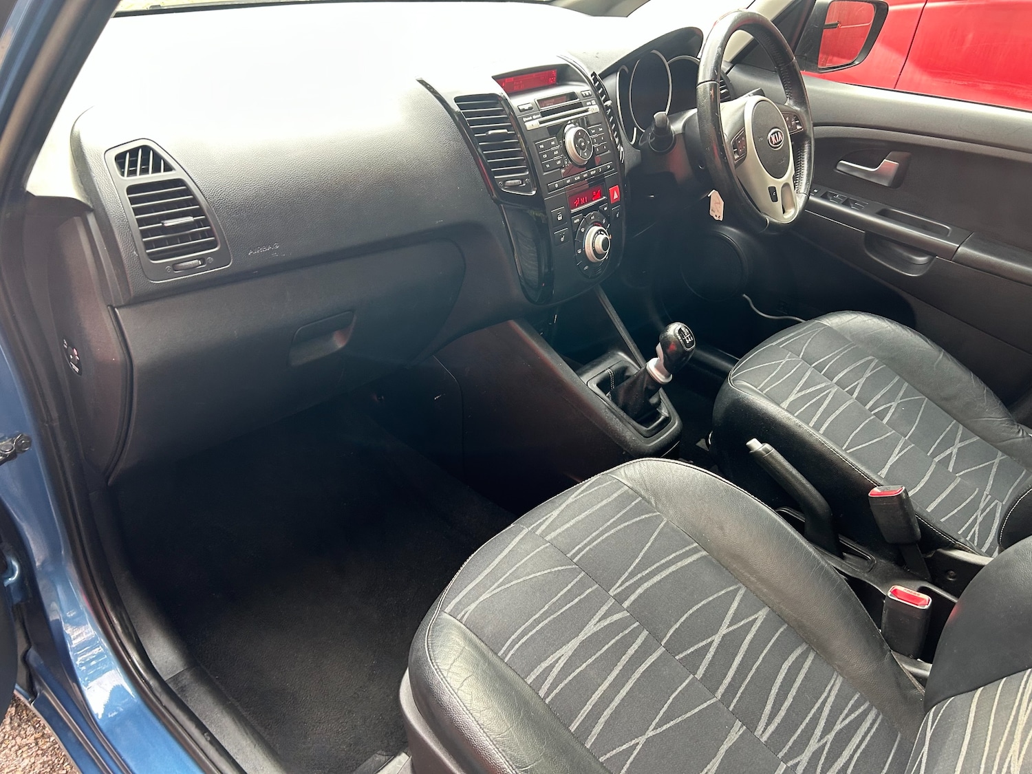 Used Kia Venga 2012 for sale - 77124311: Photo 22