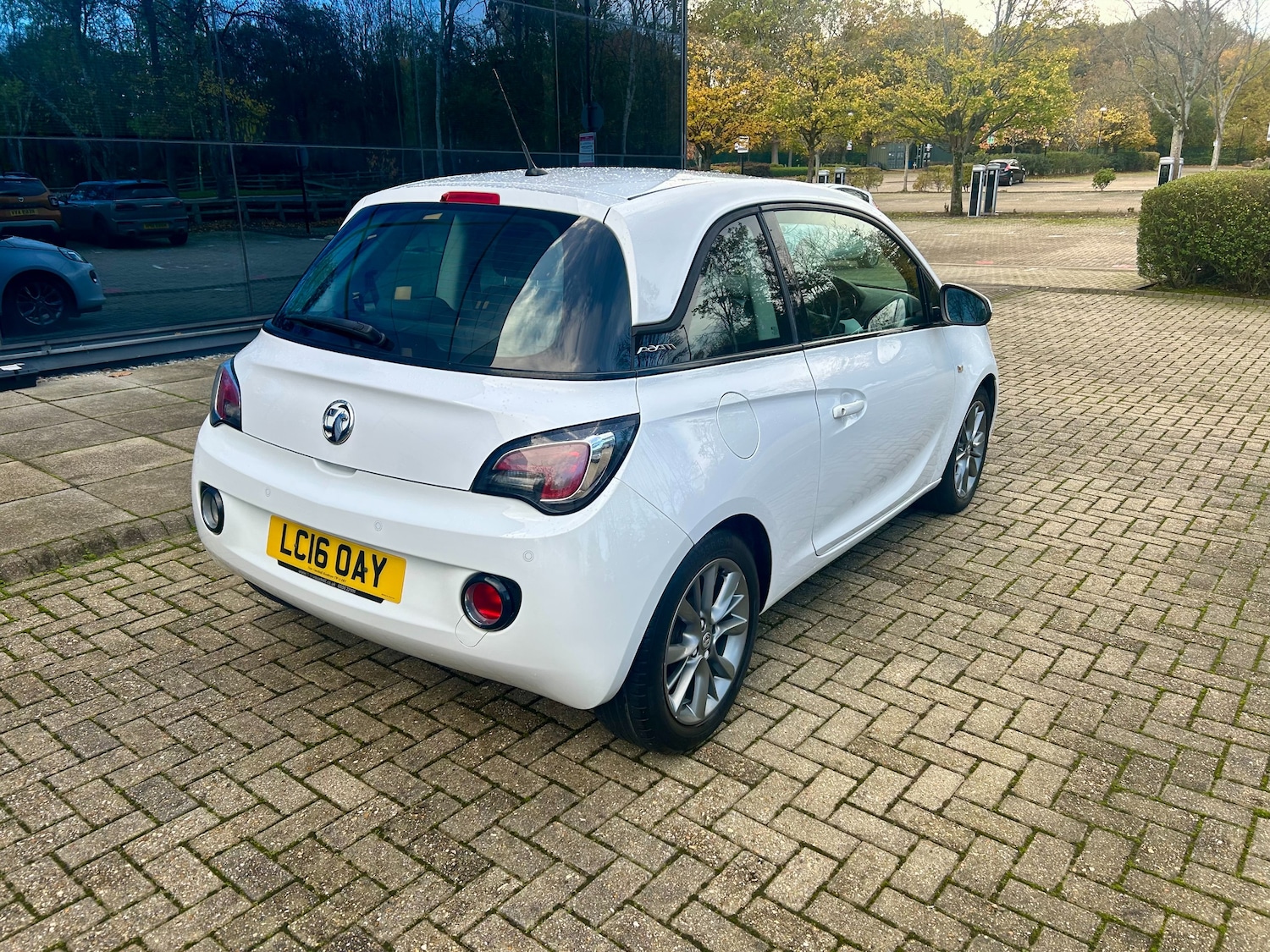 Used Vauxhall ADAM 2016 for sale - 77124304: Photo 5