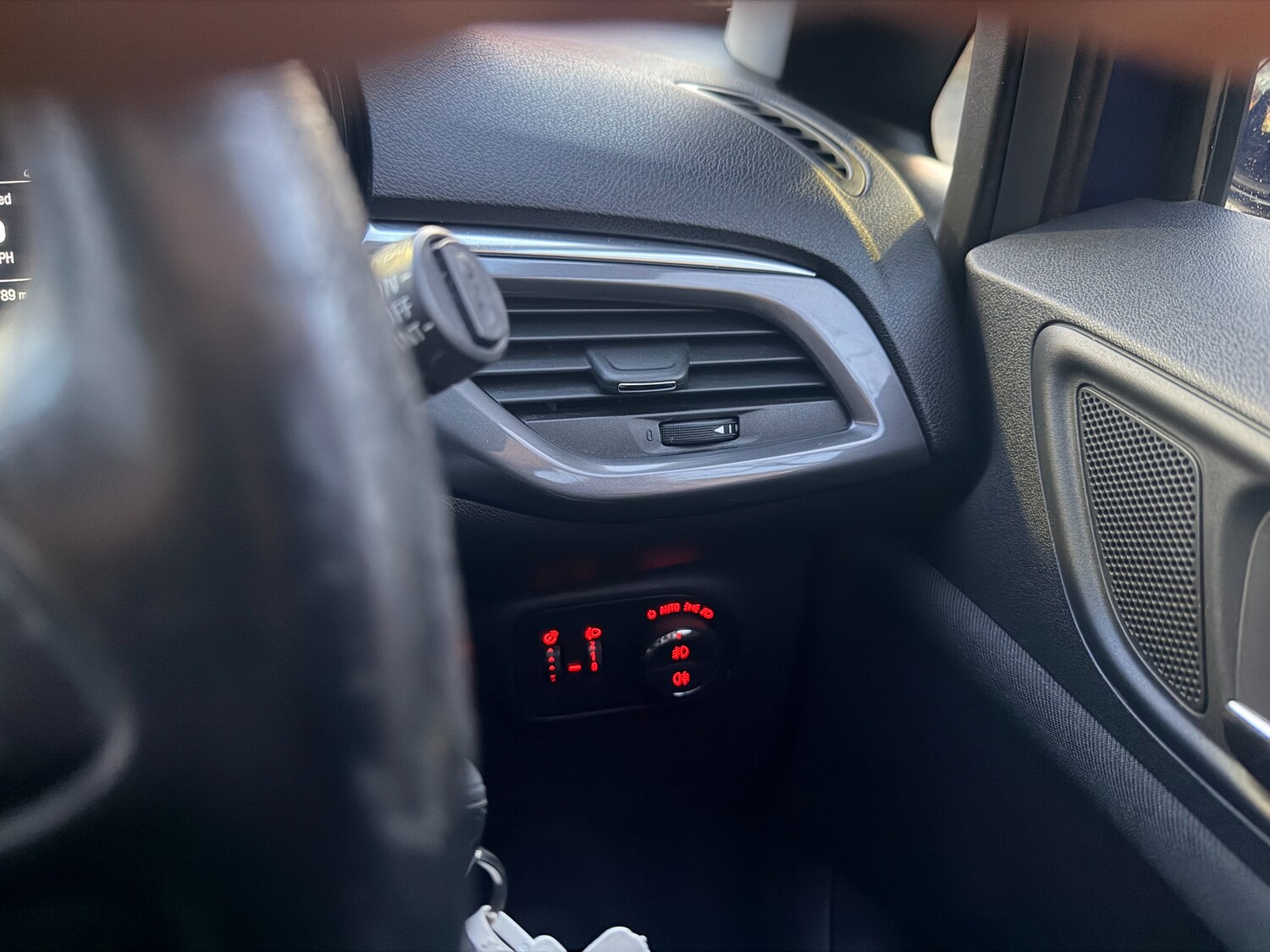 Used Vauxhall Corsa 2018 for sale - 77539925: Photo 15