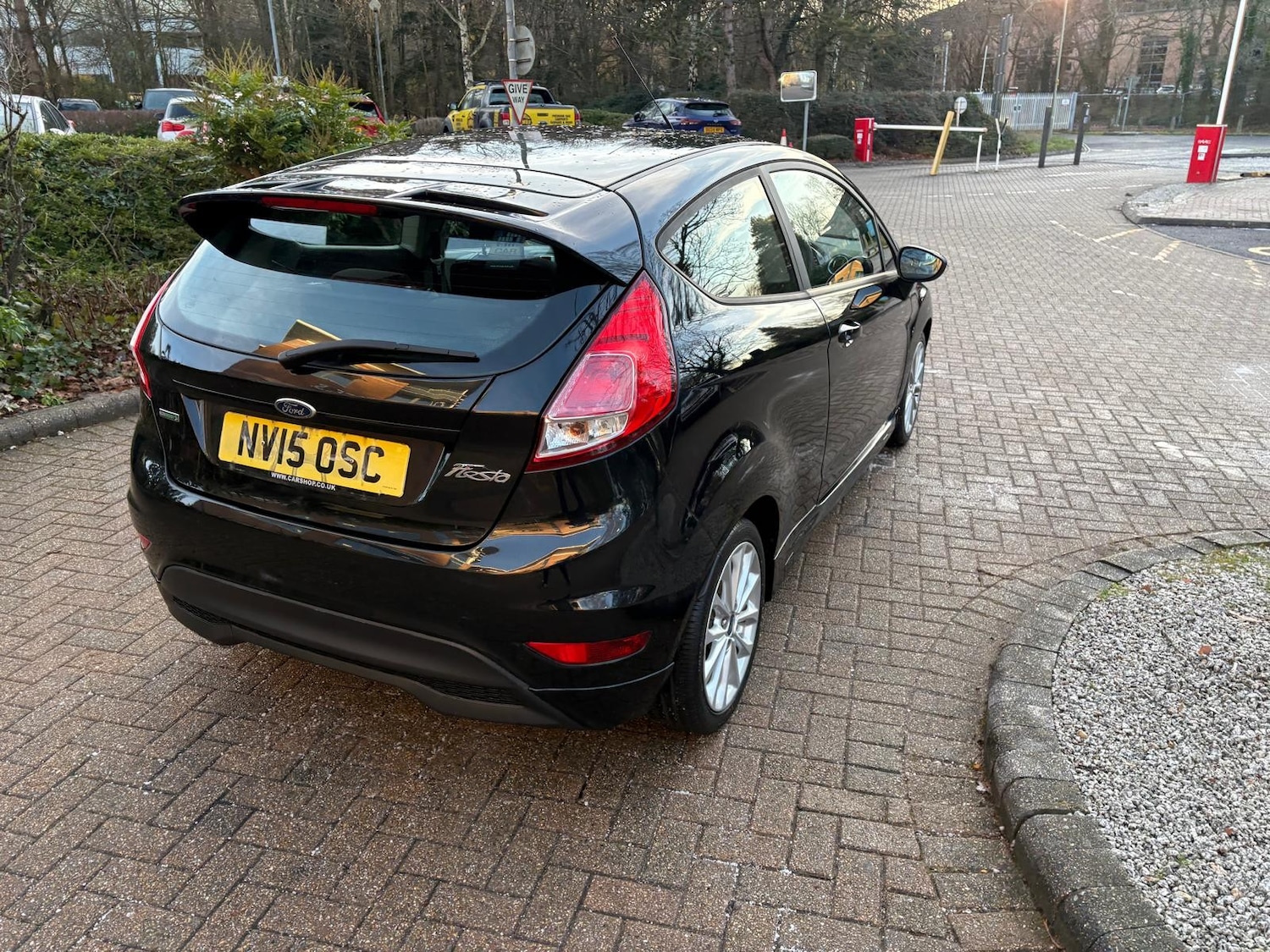 Used Ford Fiesta 2015 for sale - 77124280: Photo 10