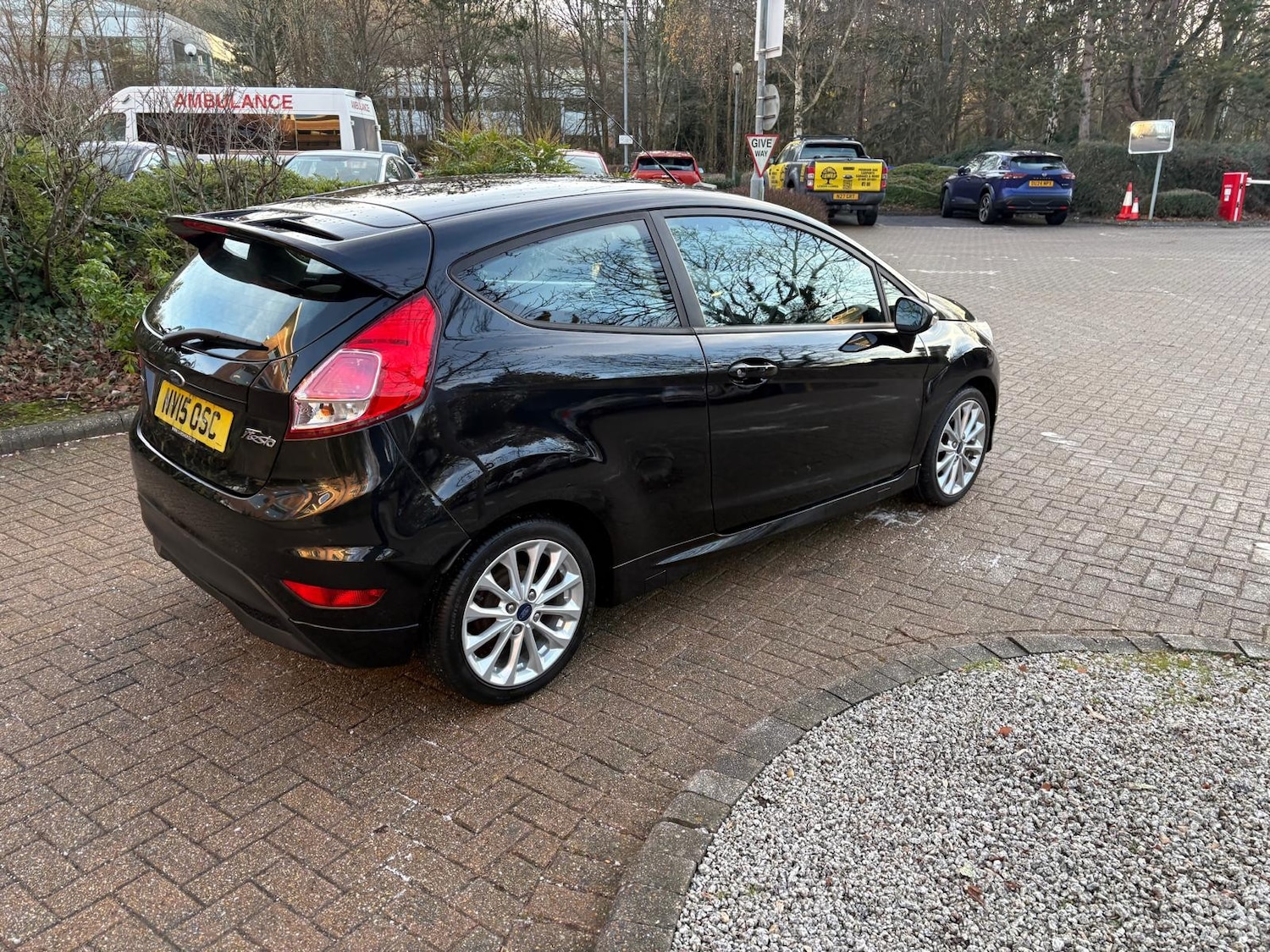 Used Ford Fiesta 2015 for sale - 77124280: Photo 13