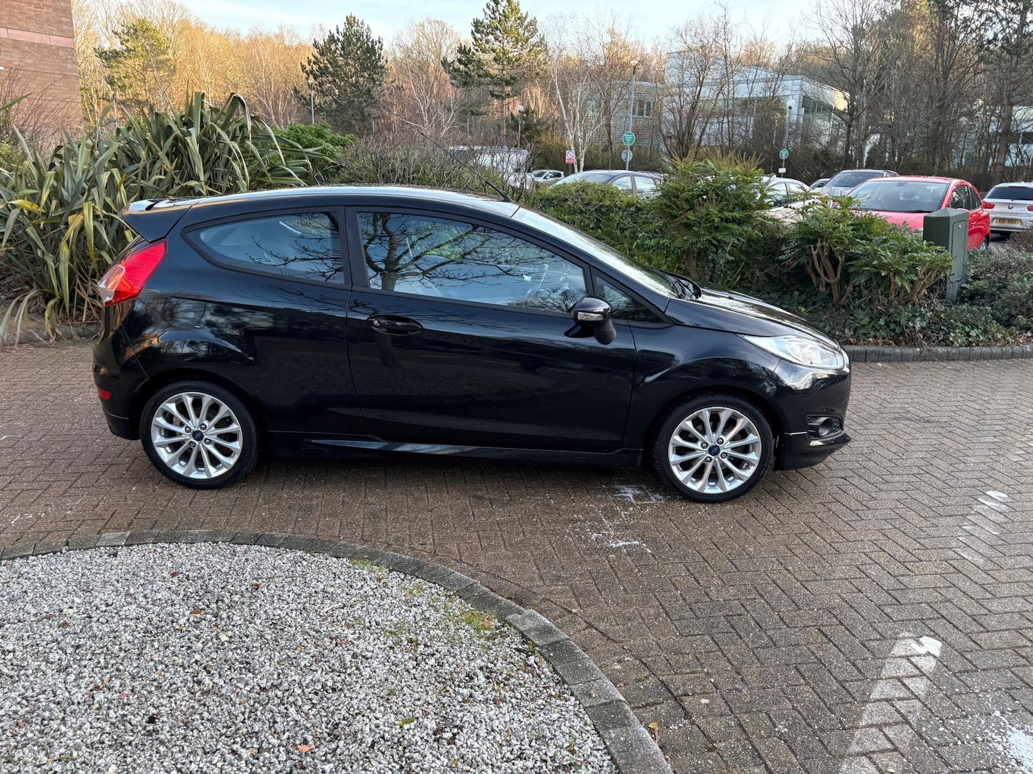 Used Ford Fiesta 2015 for sale - 77124280: Photo 14