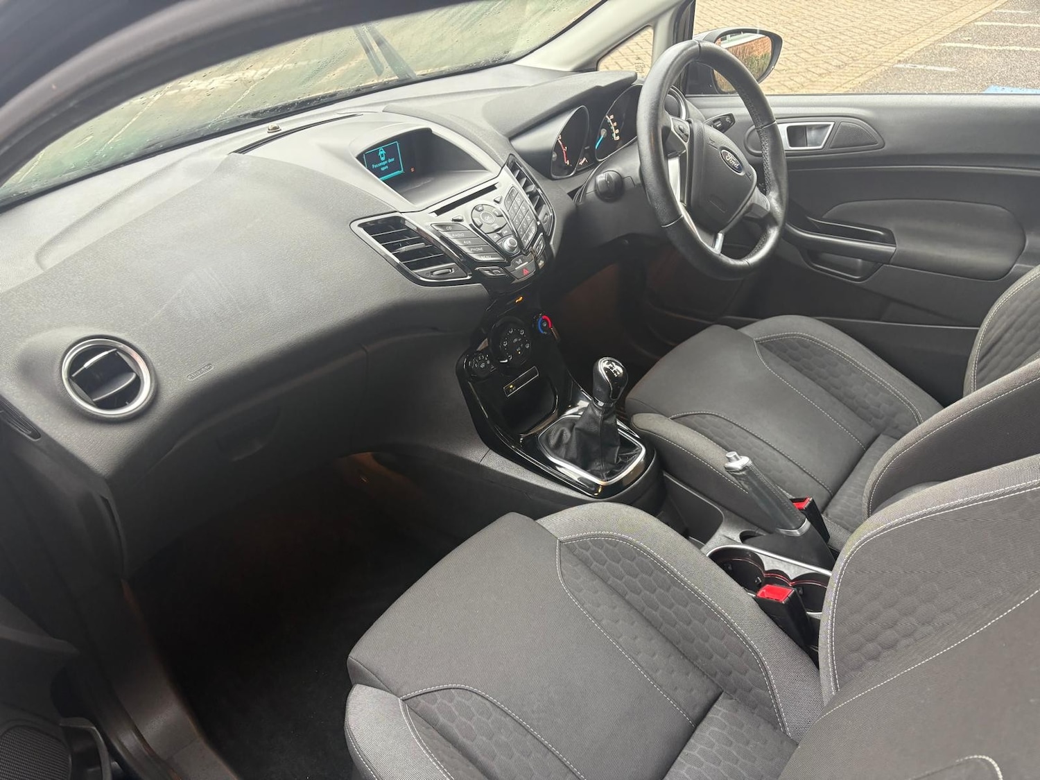 Used Ford Fiesta 2015 for sale - 77124280: Photo 16