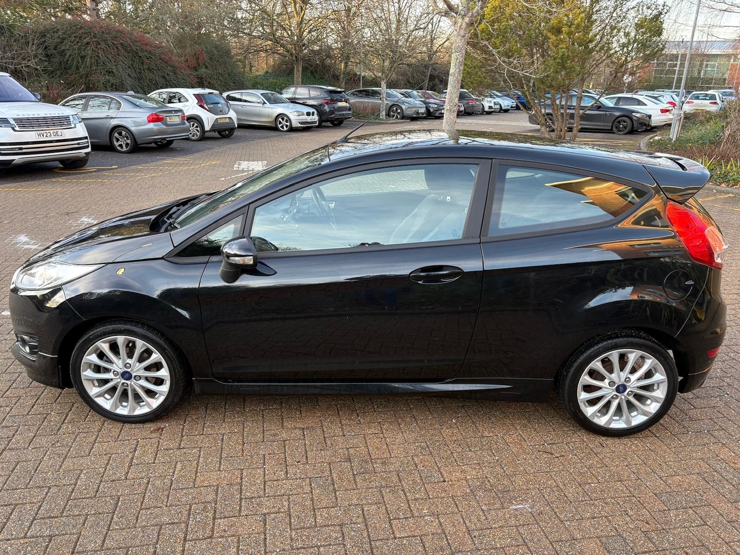 Used Ford Fiesta 2015 for sale - 77124280: Photo 6