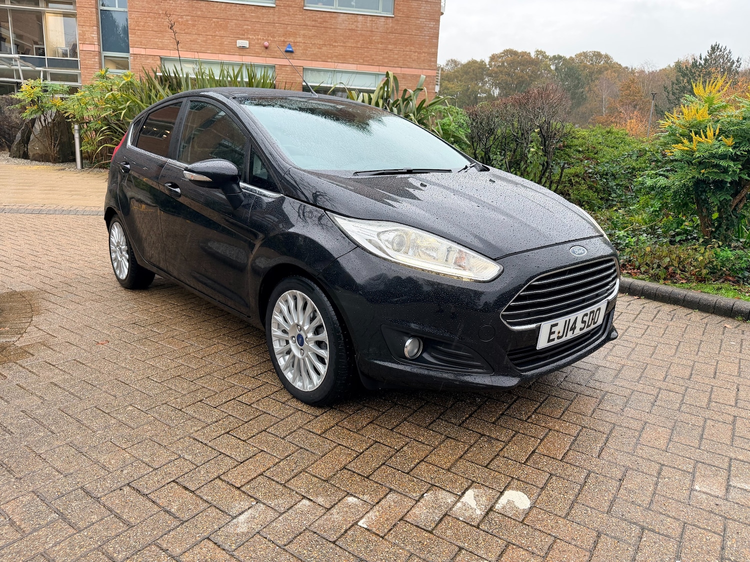 Used Ford Fiesta 2014 for sale - 77124293: Photo 1