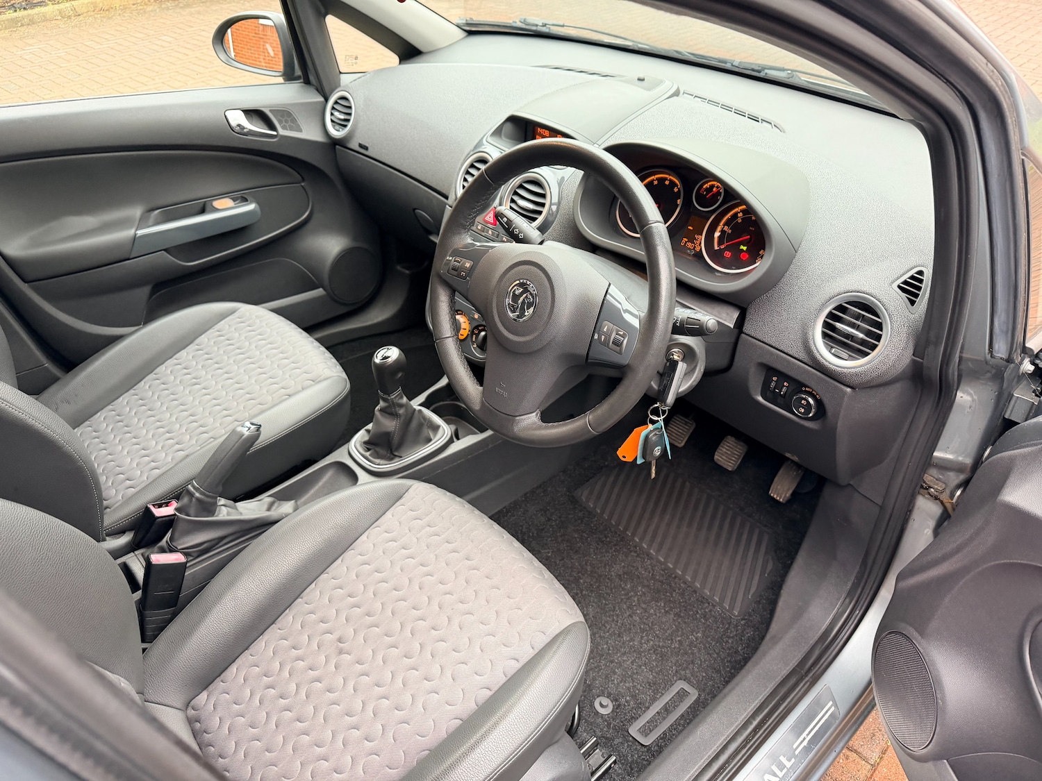 Used Vauxhall Corsa 2012 for sale - 77180024: Photo 12