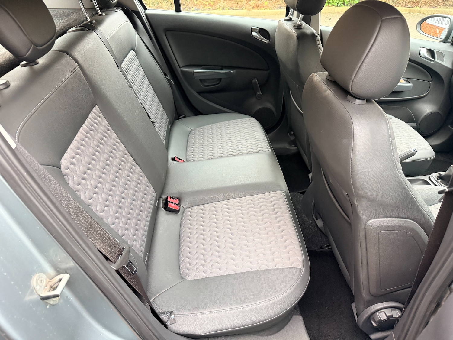 Used Vauxhall Corsa 2012 for sale - 77180024: Photo 18