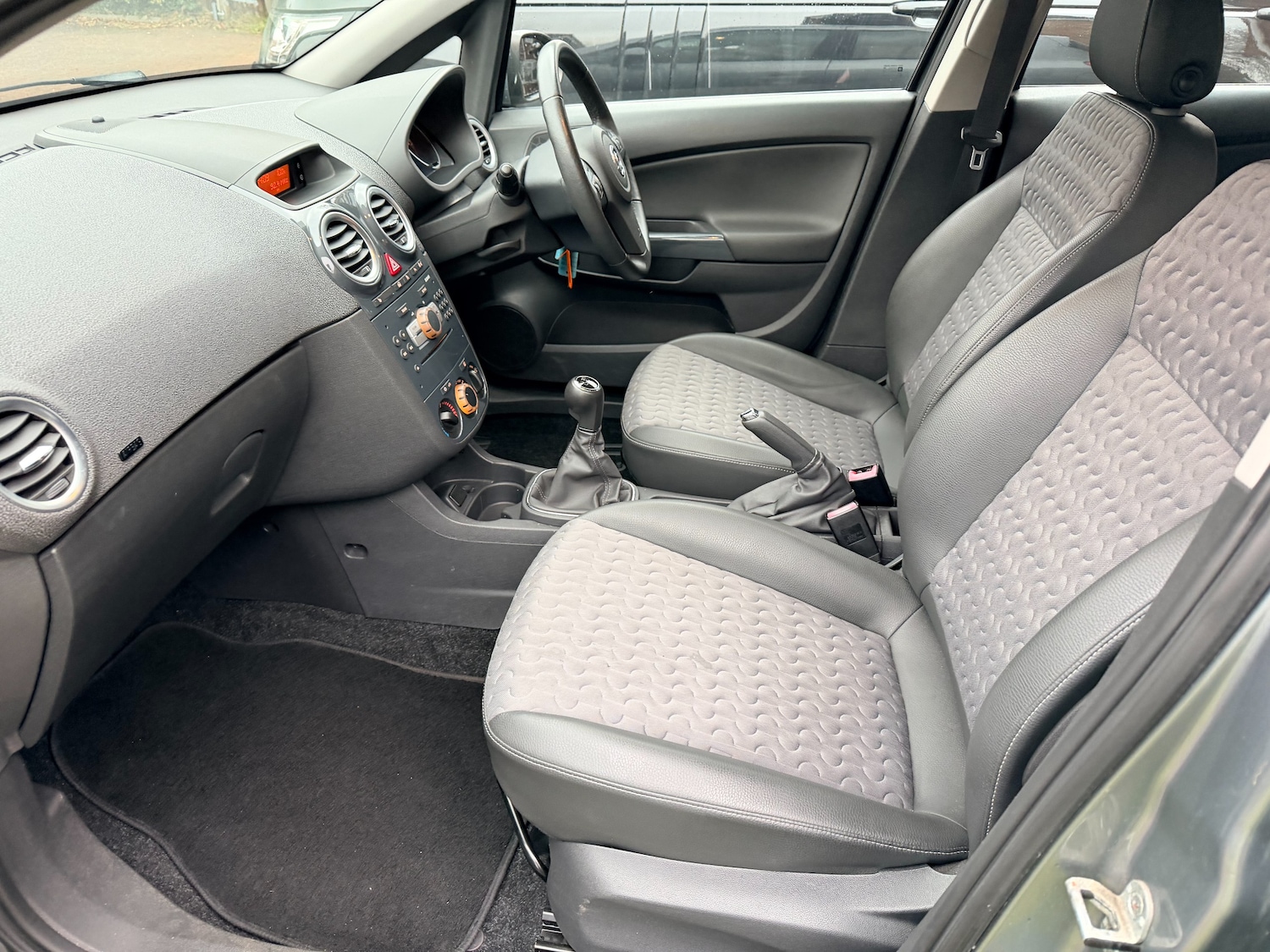 Used Vauxhall Corsa 2012 for sale - 77180024: Photo 22