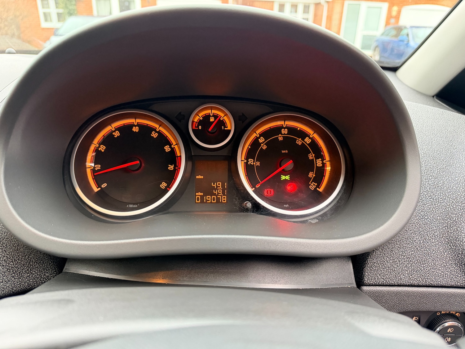 Used Vauxhall Corsa 2012 for sale - 77180024: Photo 25