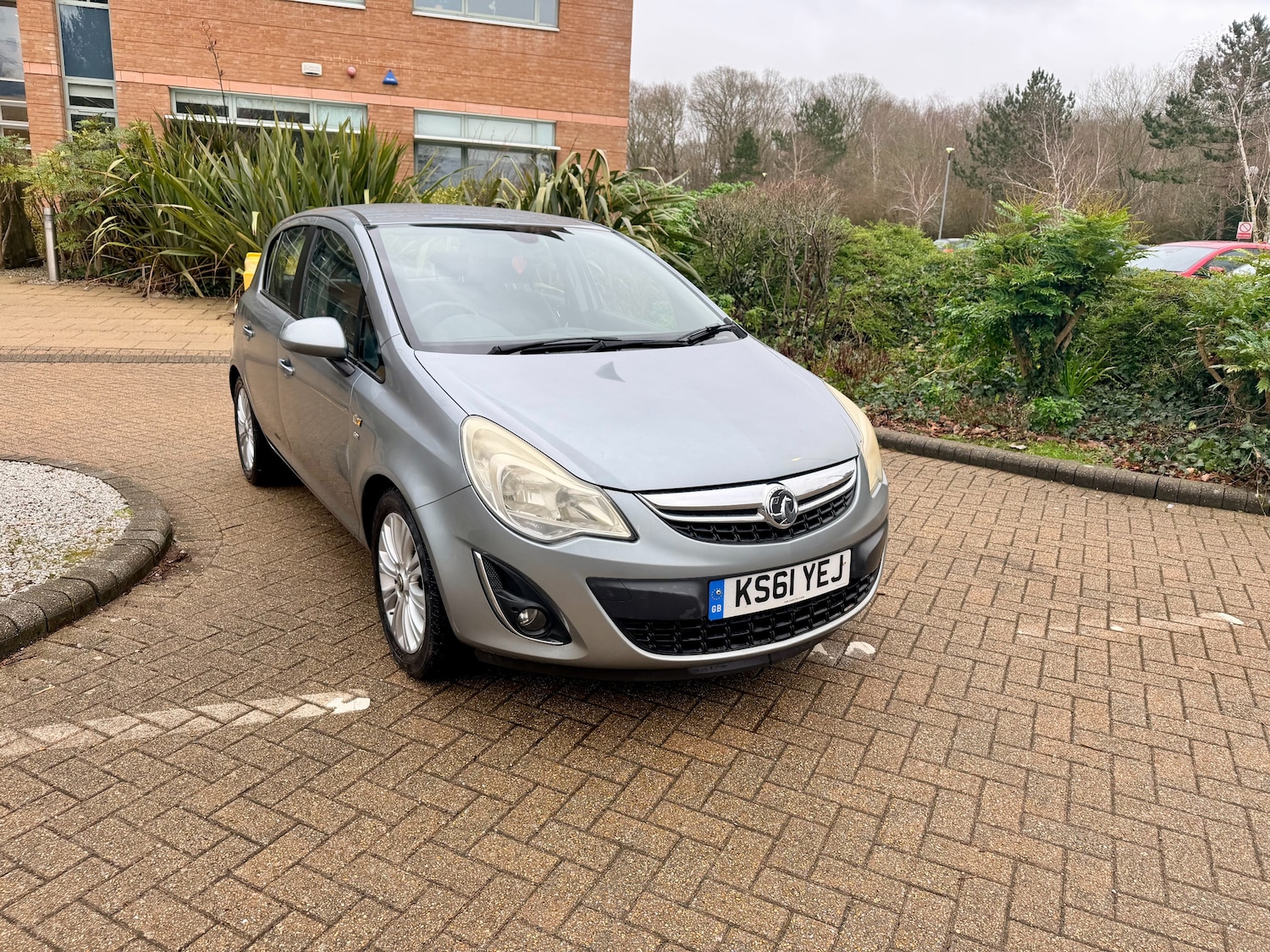 Used Vauxhall Corsa 2012 for sale - 77180024: Photo 3