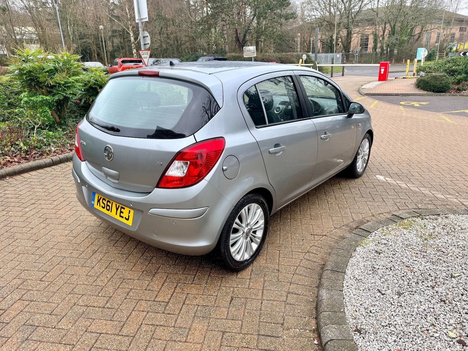 Used Vauxhall Corsa 2012 for sale - 77180024: Photo 6