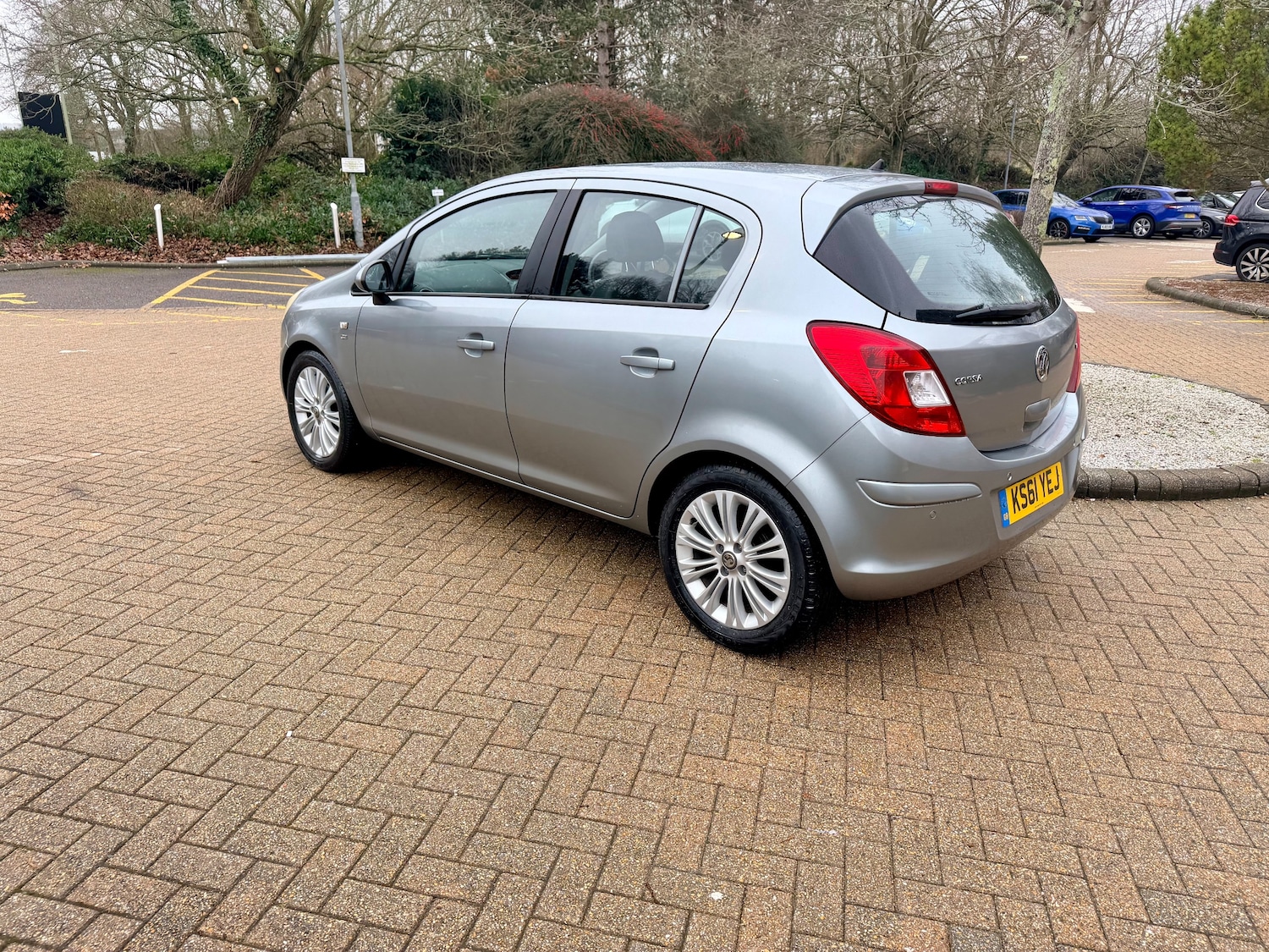 Used Vauxhall Corsa 2012 for sale - 77180024: Photo 9