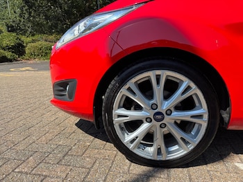Used Ford Fiesta 2014 for sale - 79507423: Photo