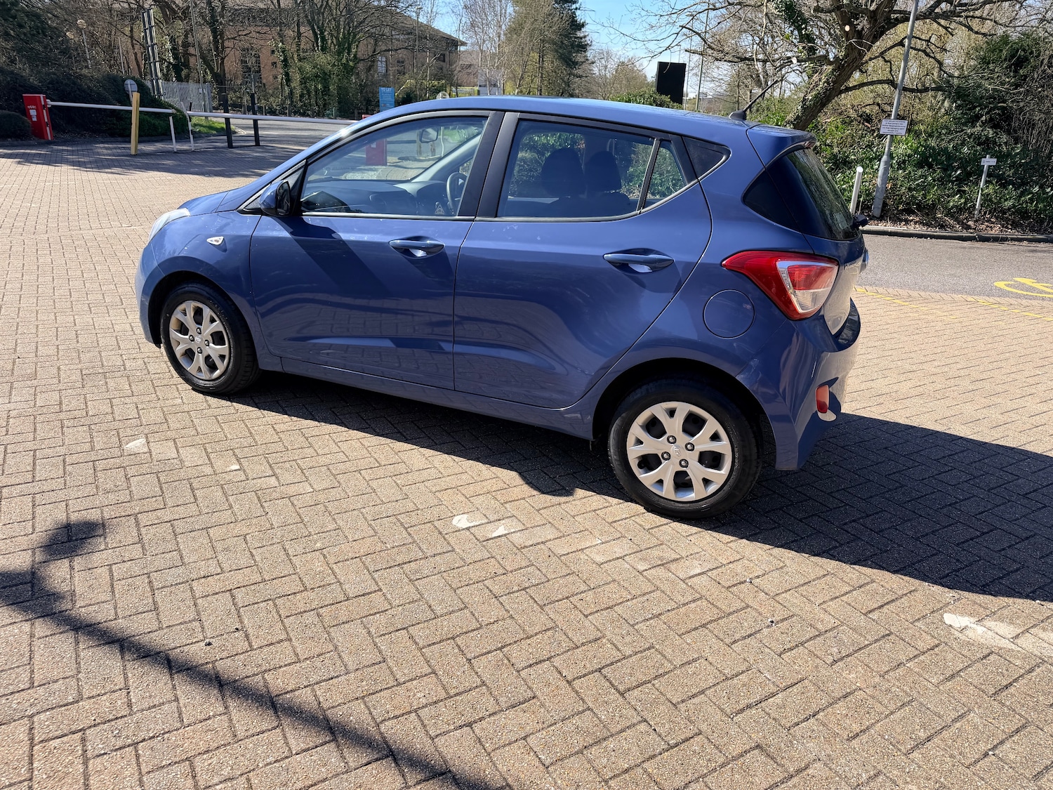 Used Hyundai i10 2015 for sale - 77976101: Photo 10