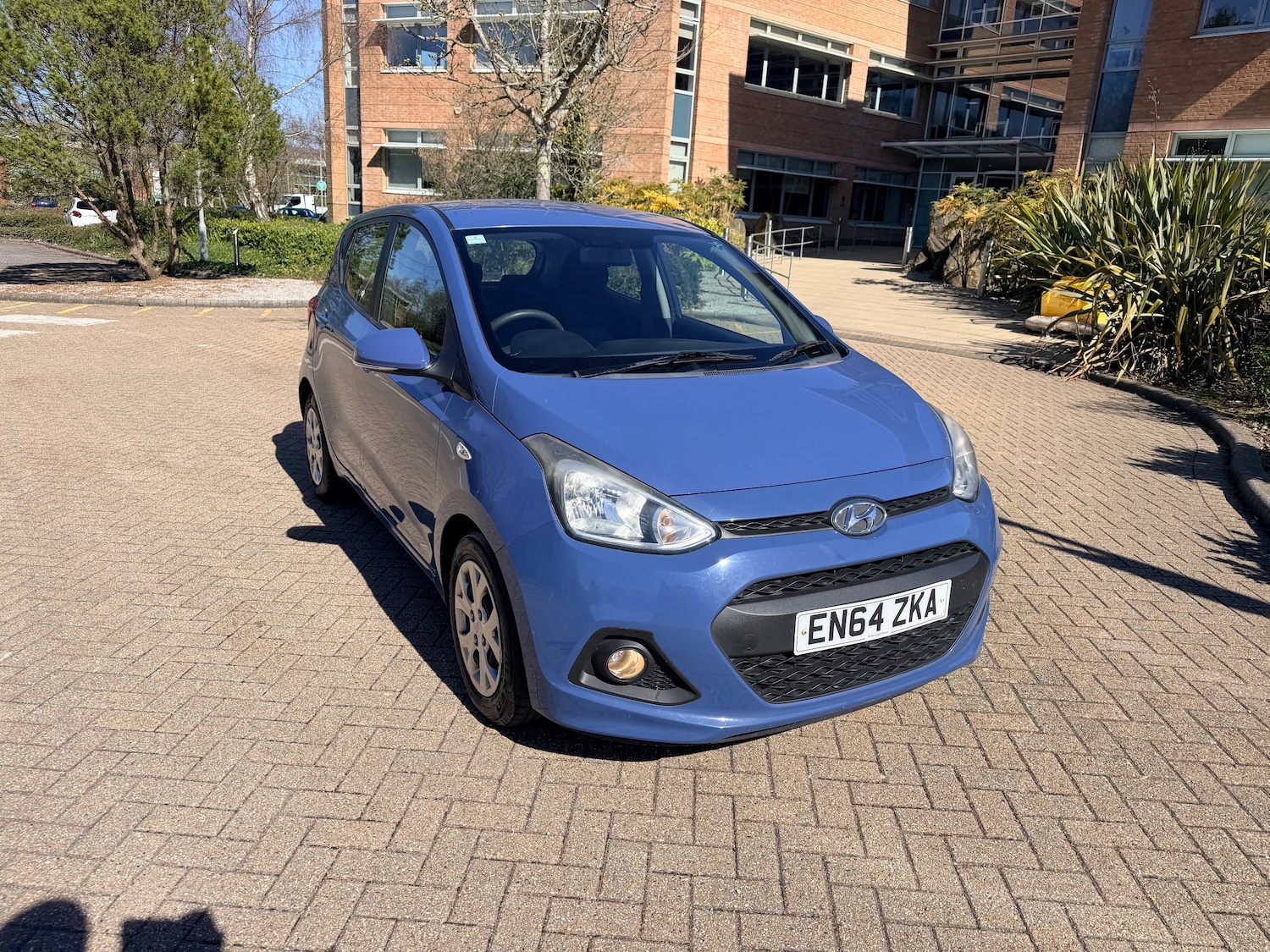 Used Hyundai i10 2015 for sale - 77976101: Photo 2